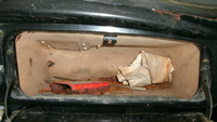 Glove box, front view.